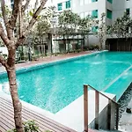 La Casa Hostel Klcc